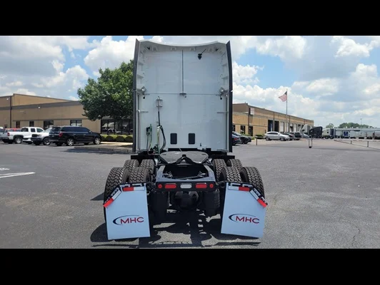 2022 Peterbilt 579 in Memphis, TN — photo 5