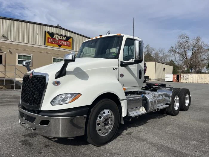 2026 International LT in Macon, GA — photo 14
