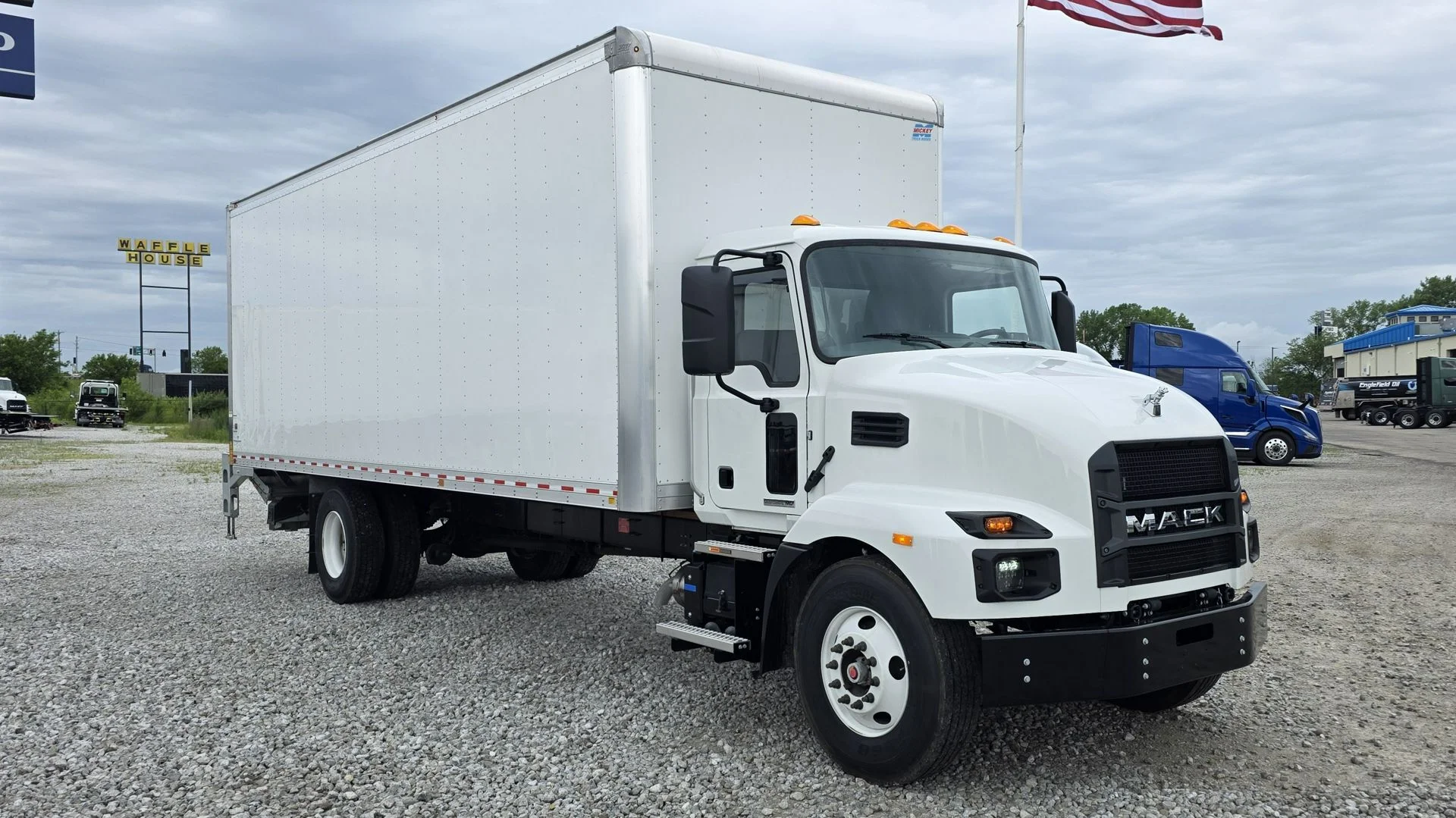 2025 Mack MD in London, OH — photo 2