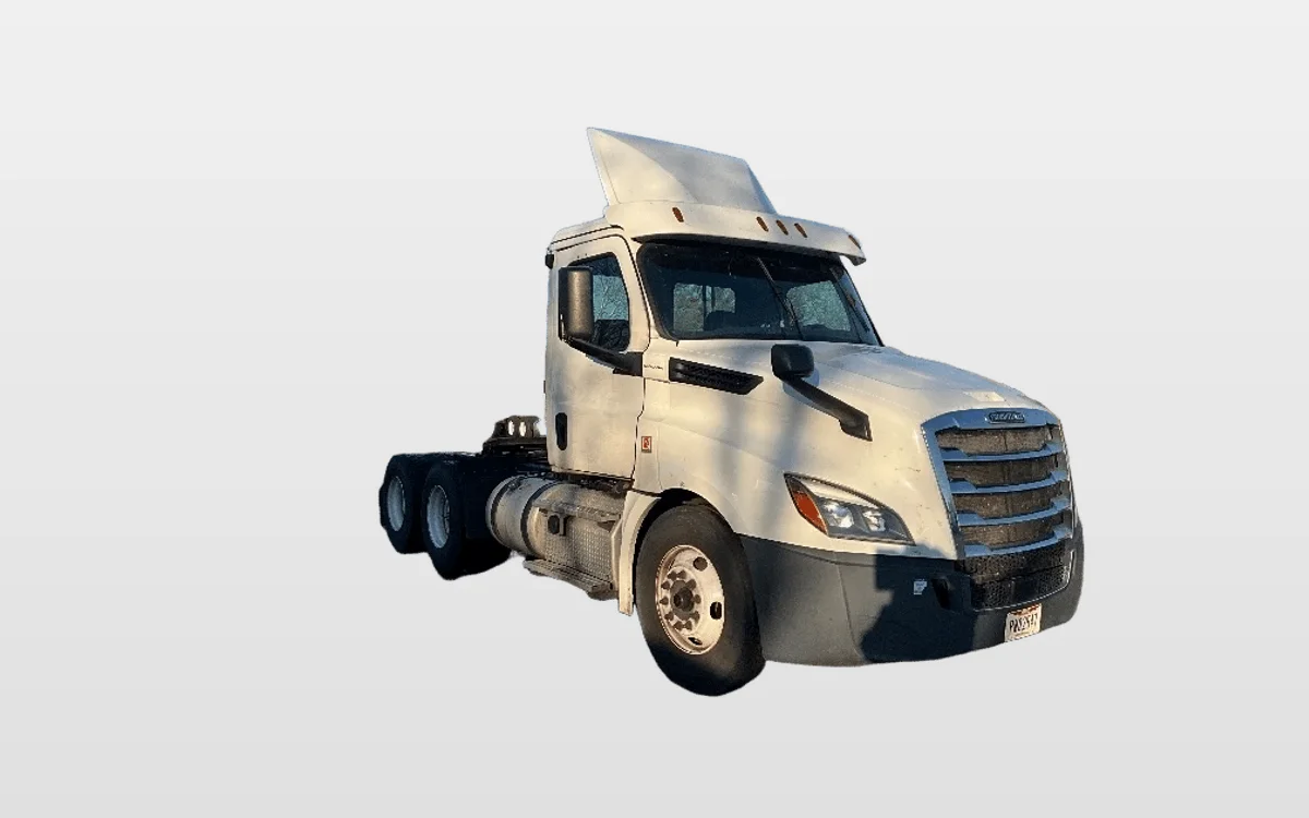2019 Freightliner - image 1