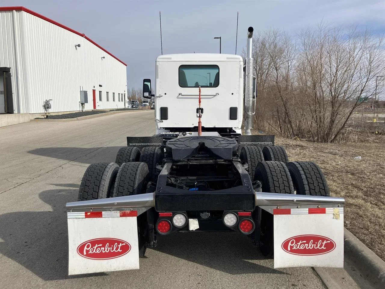 2027 Peterbilt 579 in Rochester, MN — photo 5