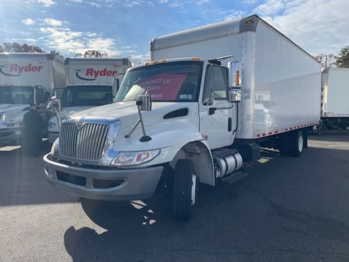 2019 International 4300 in Farmingdale, NY