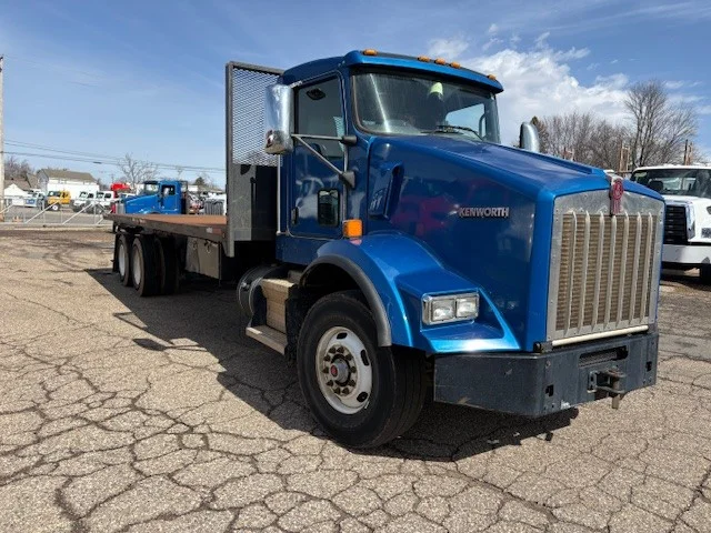 2015 Kenworth T800 in Marshfield, WI — photo 2