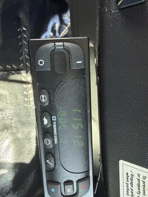 2020 Hino 268 — photo 15