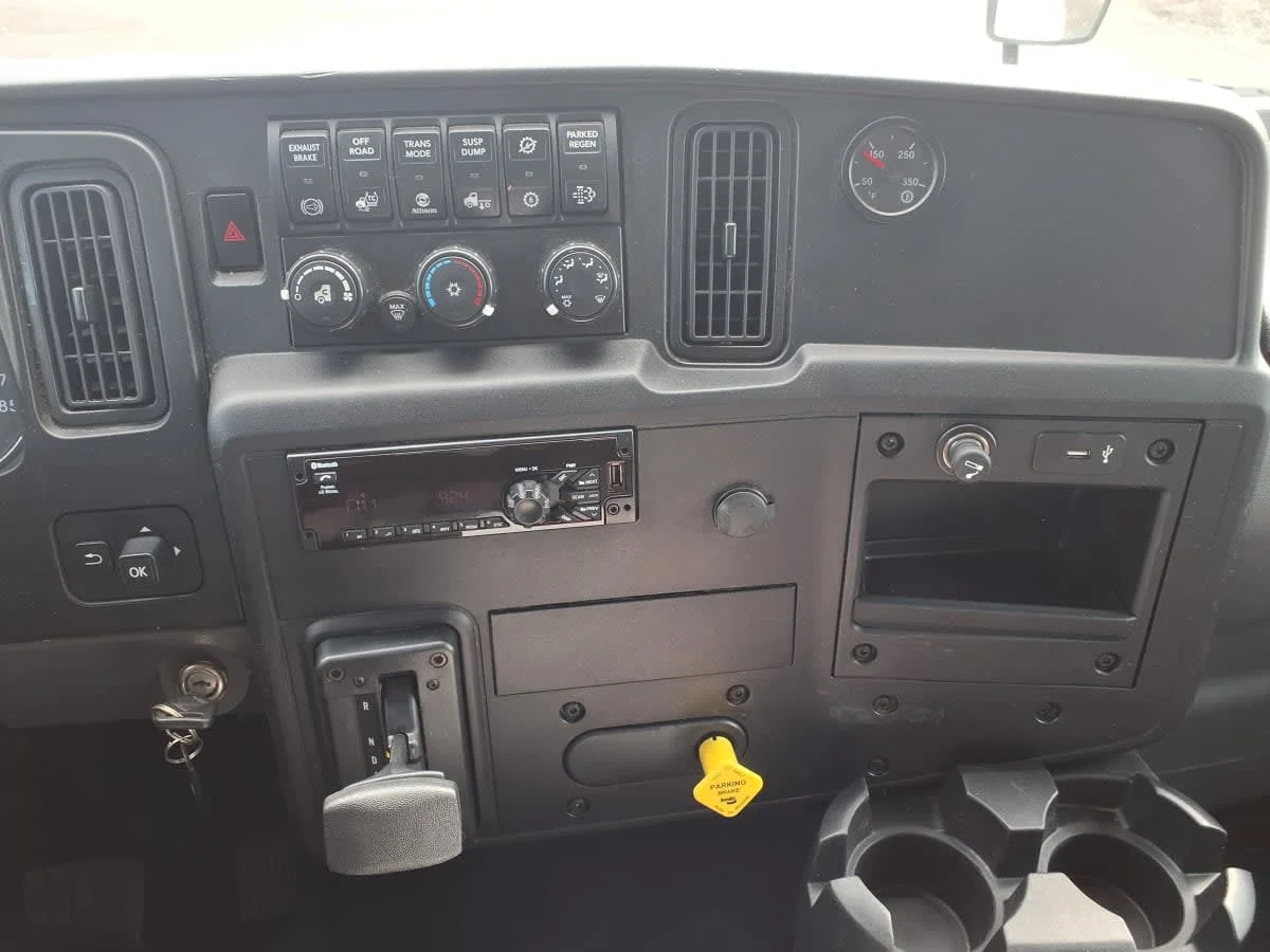 2020 International MV in Bensalem, PA — photo 12