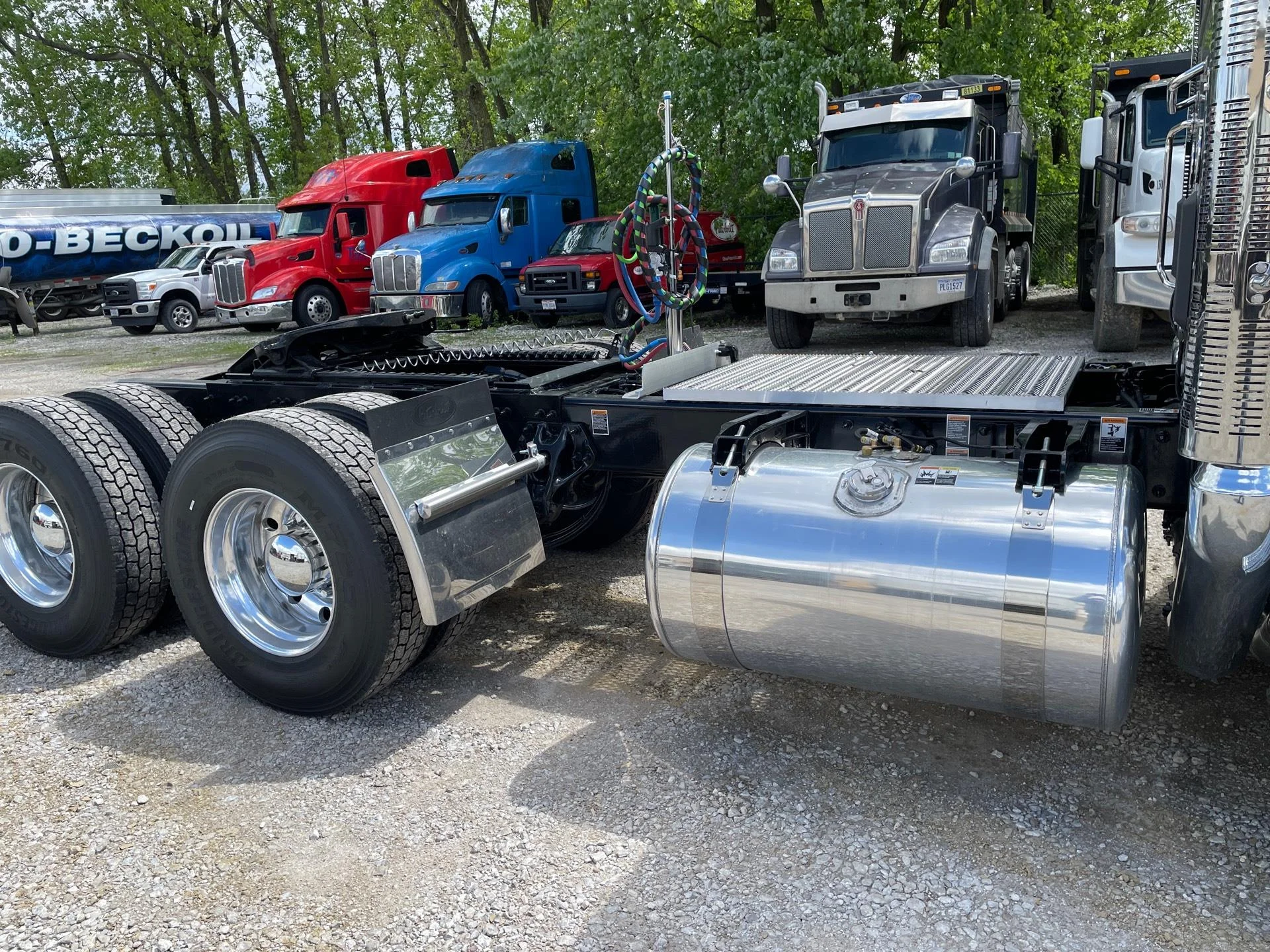 2027 Peterbilt 589 in Etna, OH — photo 5