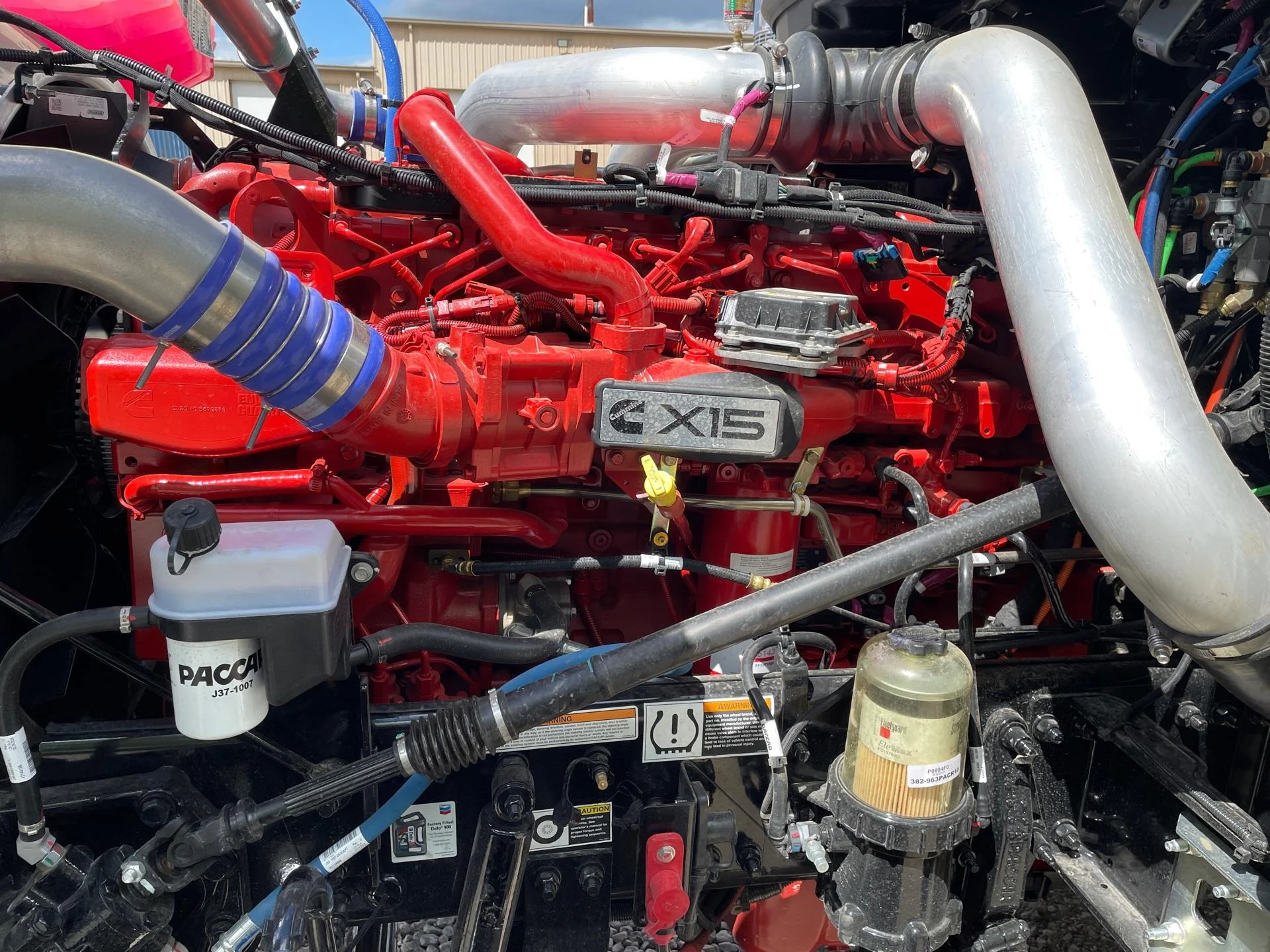 2027 Peterbilt 589 in Etna, OH — photo 16