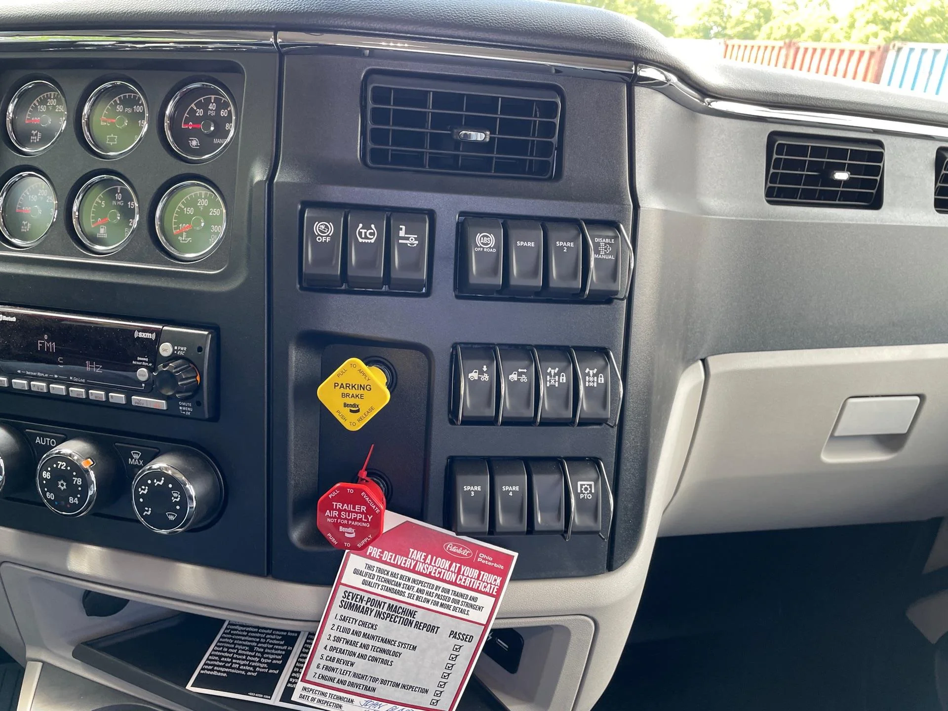 2027 Peterbilt 589 in Etna, OH — photo 25