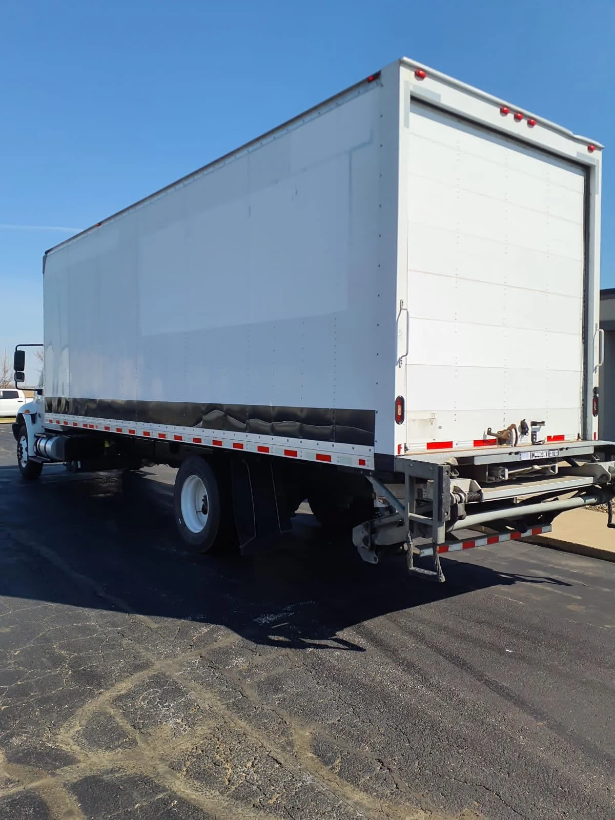2019 International 4300 in Altoona, IA — photo 6