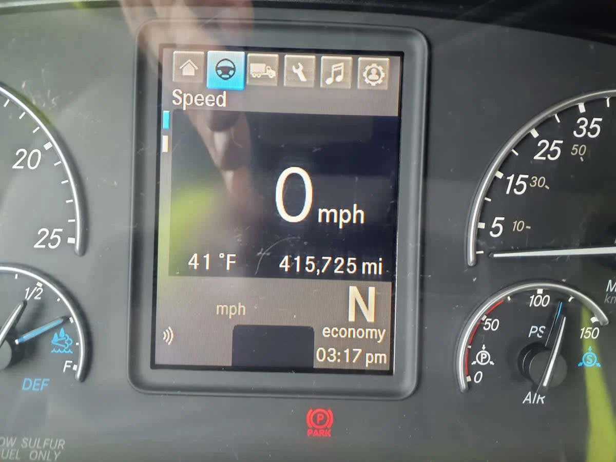 2019 Freightliner Cascadia in Wayland, MI — photo 9