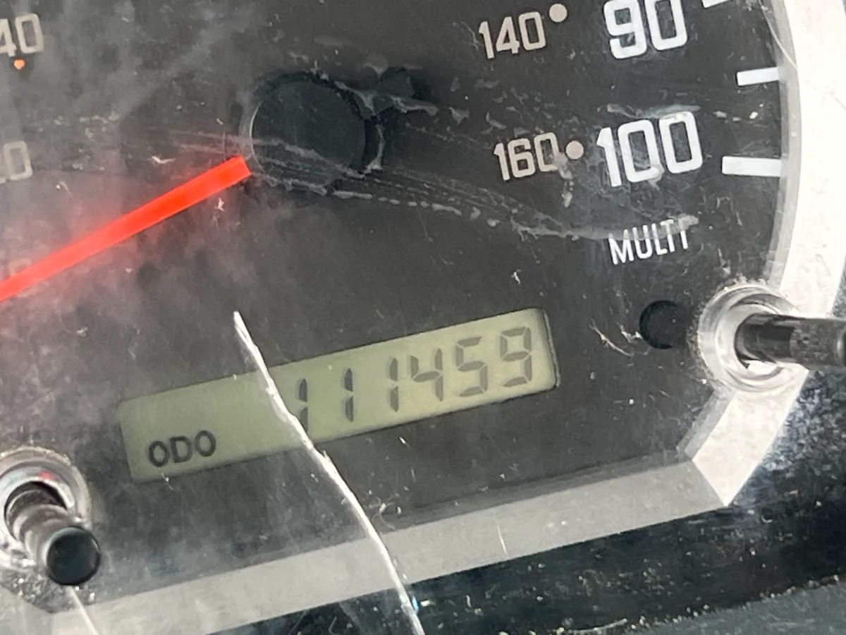 2017 Isuzu NPR - image 9