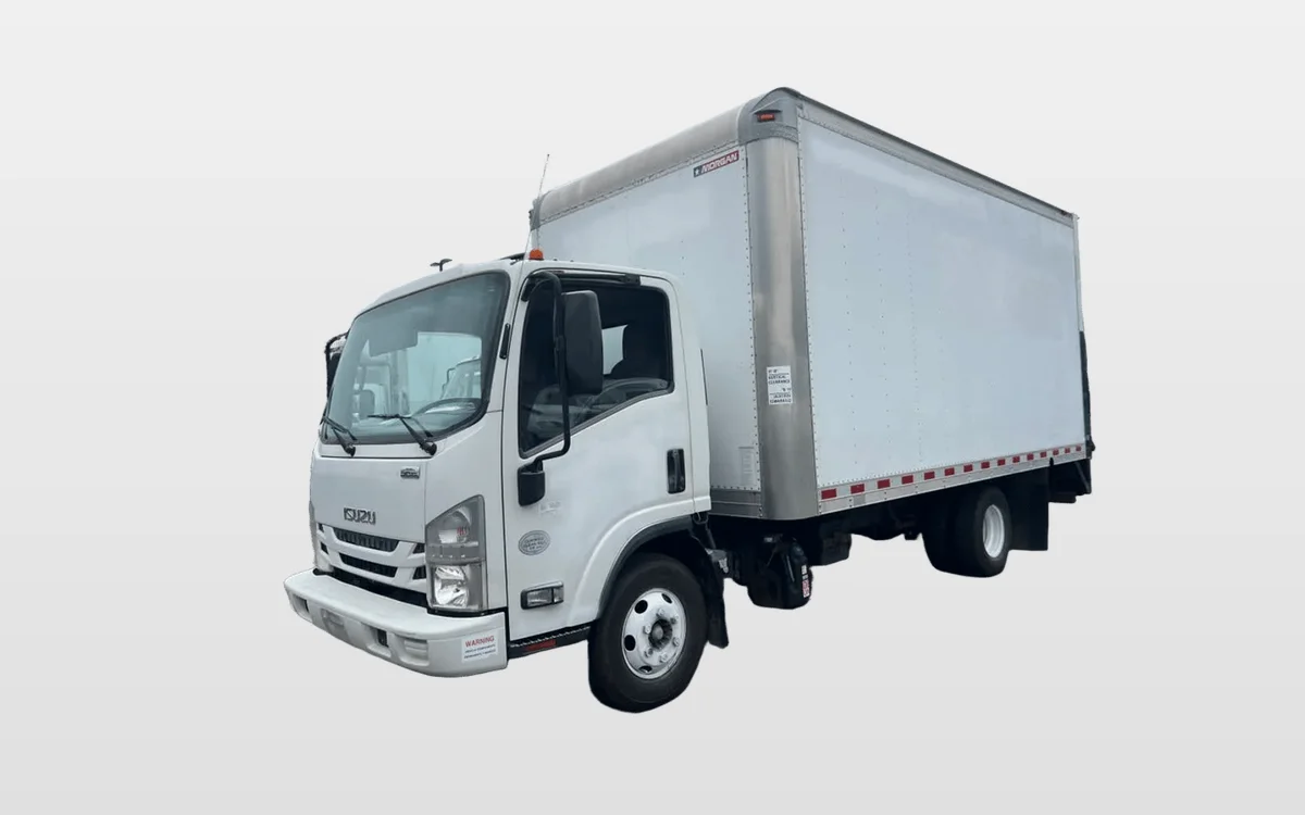 2017 Isuzu NPR - image 1