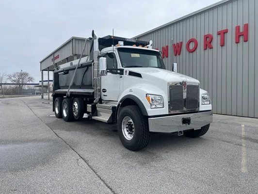 2026 Kenworth T880 in Rock Island, IL