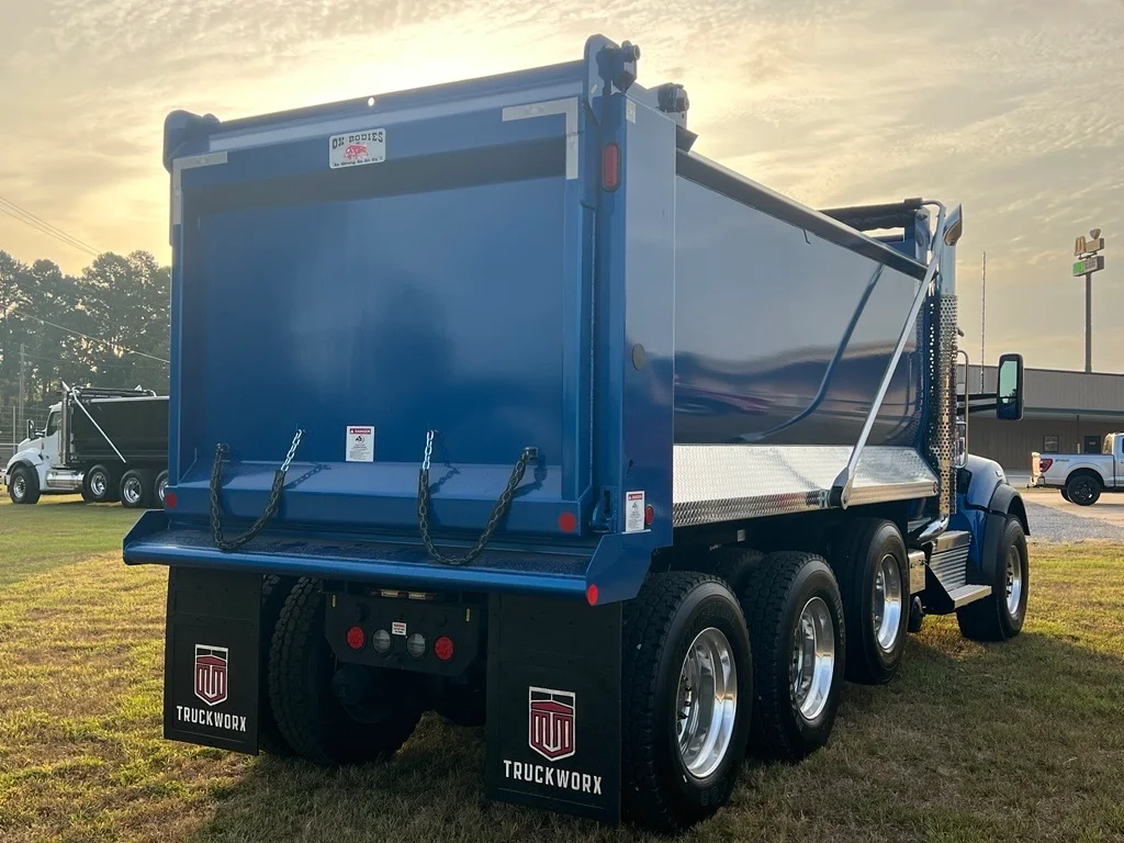 2027 Kenworth in Birmingham, AL — photo 4
