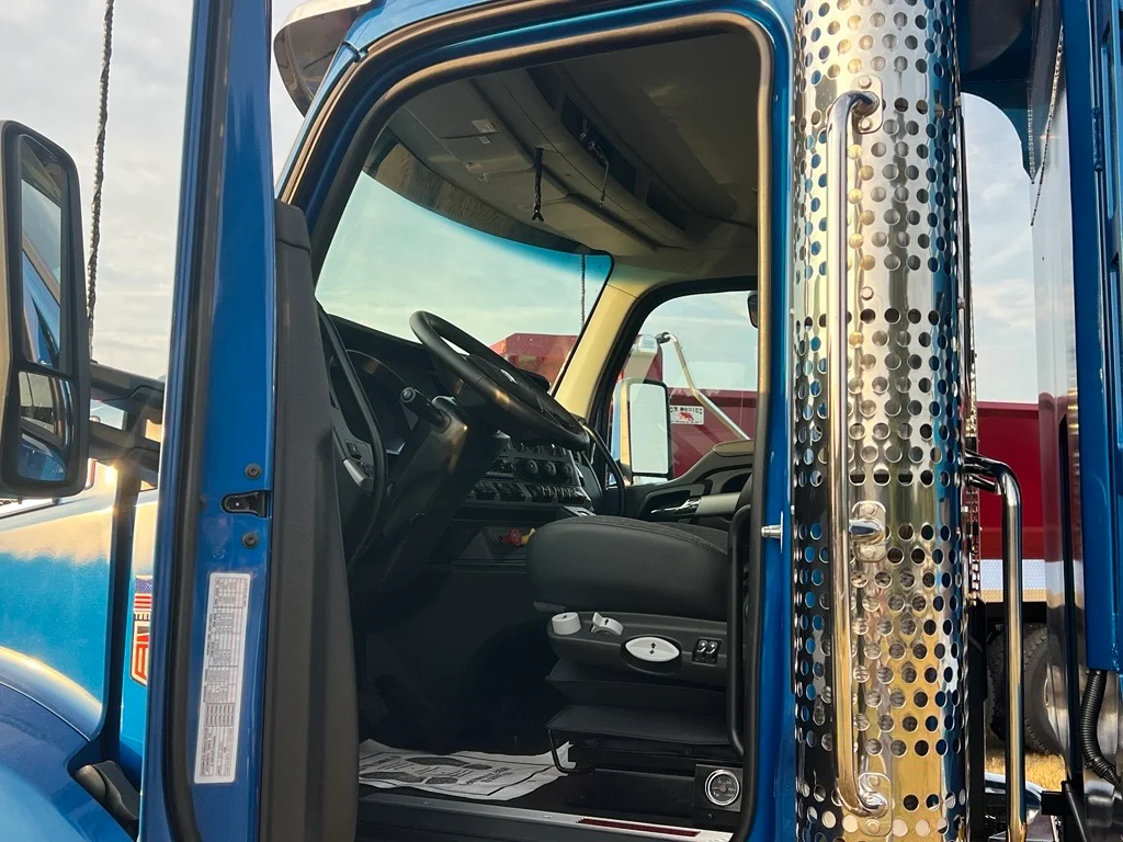 2027 Kenworth in Birmingham, AL — photo 7