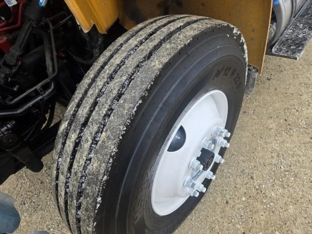 2019 International MV - image 20