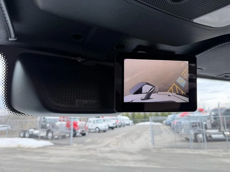 2026 Freightliner Cascadia - image 30