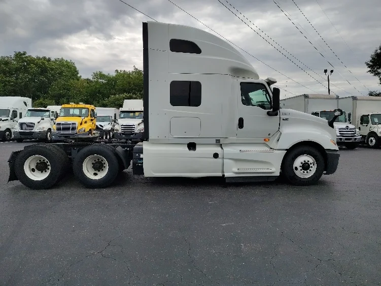 2020 International LT in Greensboro, NC — photo 8