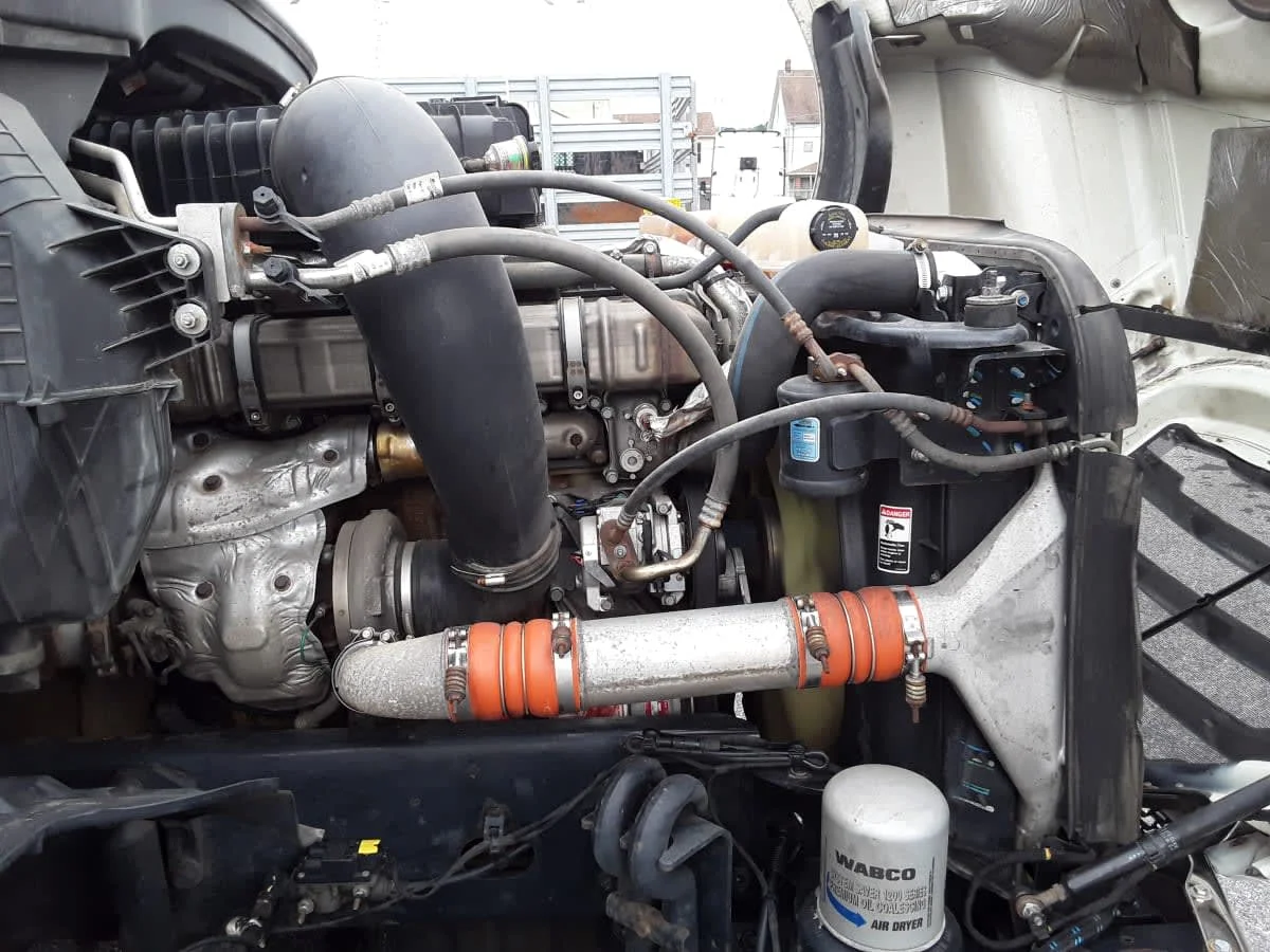 2020 Freightliner Cascadia in Allentown, PA — photo 13