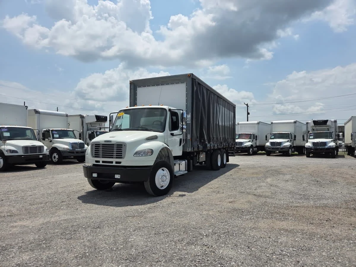 2020 Freightliner M2 106