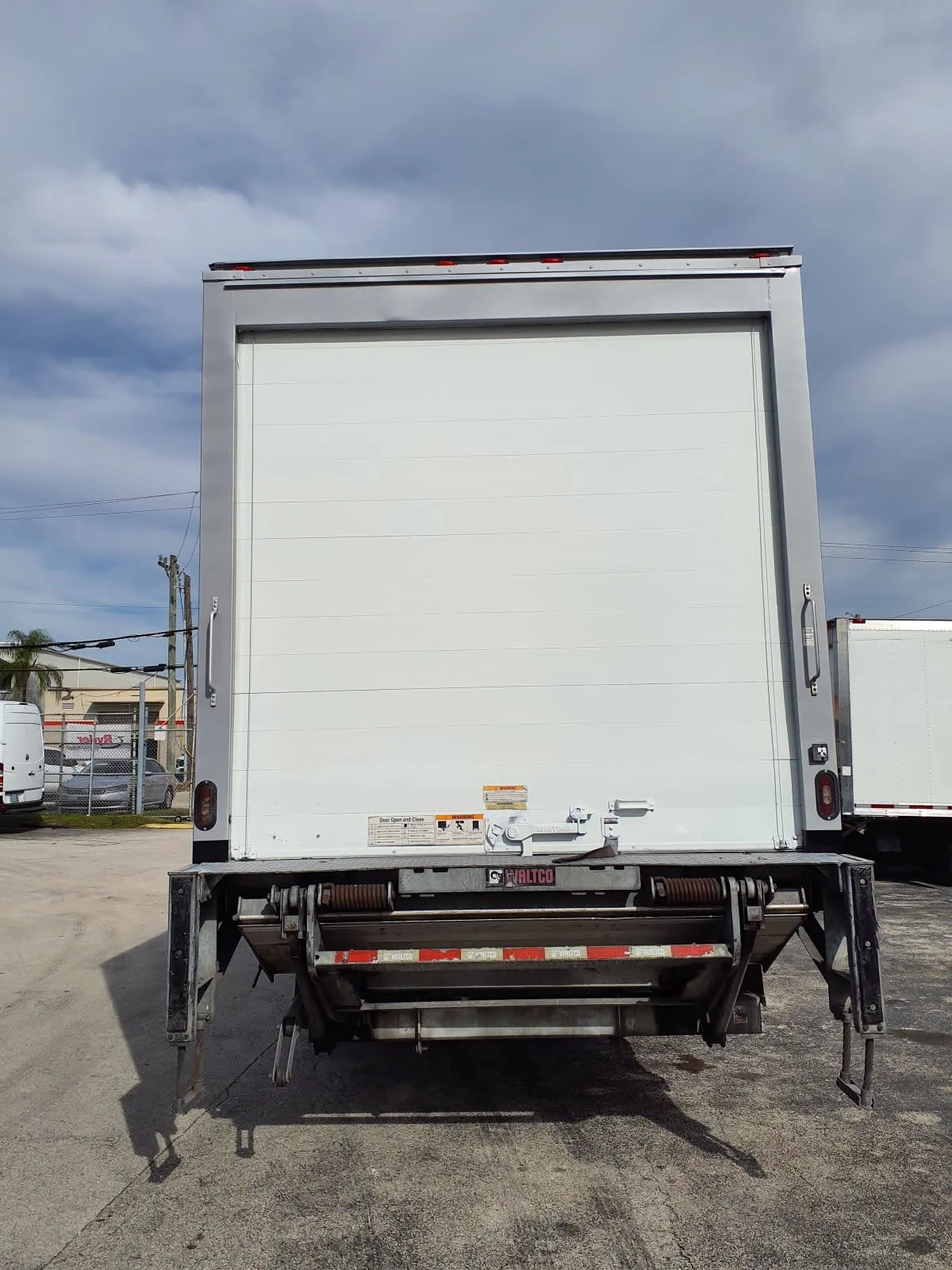 2019 International MV in Miami, FL — photo 5