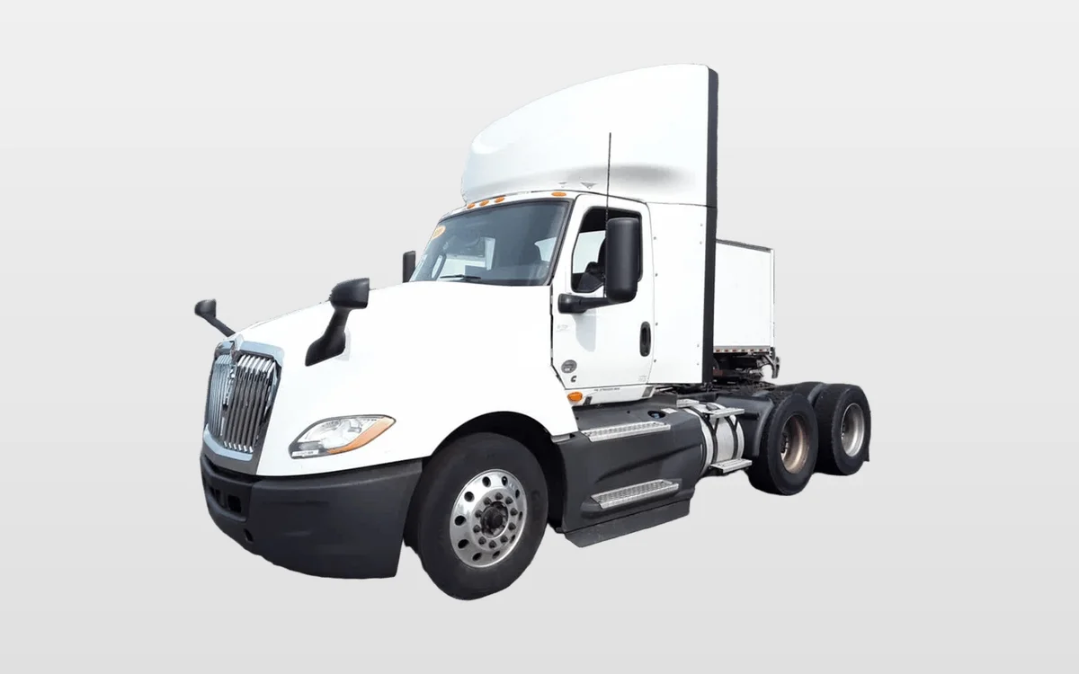 2020 International - image 1