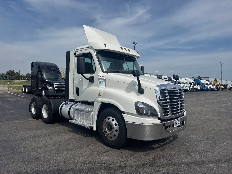 2019 Freightliner Cascadia in La Porte, IN
