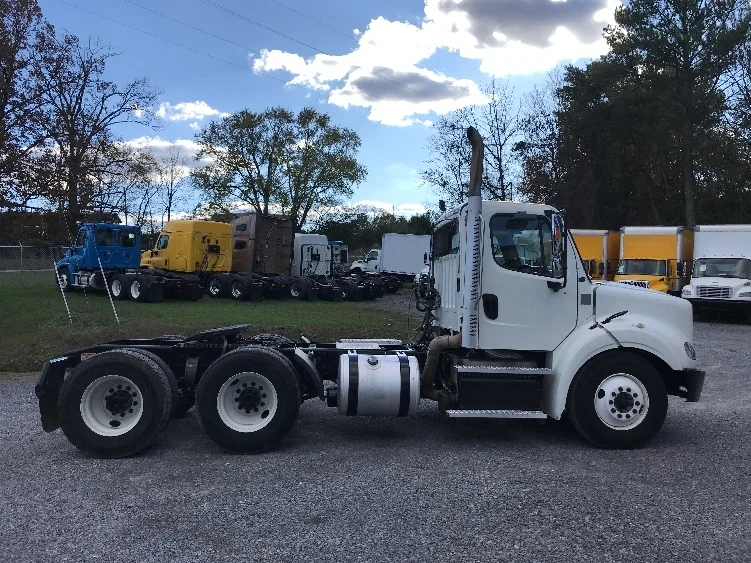 2020 Freightliner M2 112 - image 8