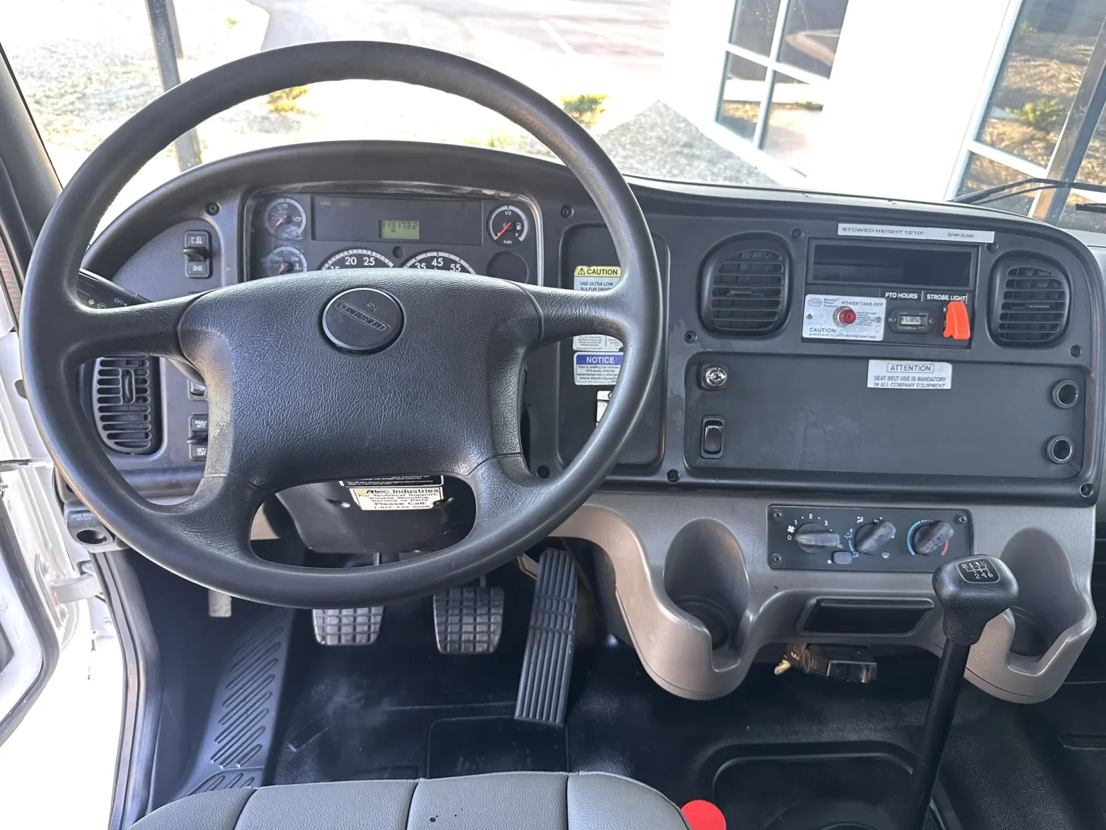 2011 Freightliner eM2 in Greer, SC — photo 16