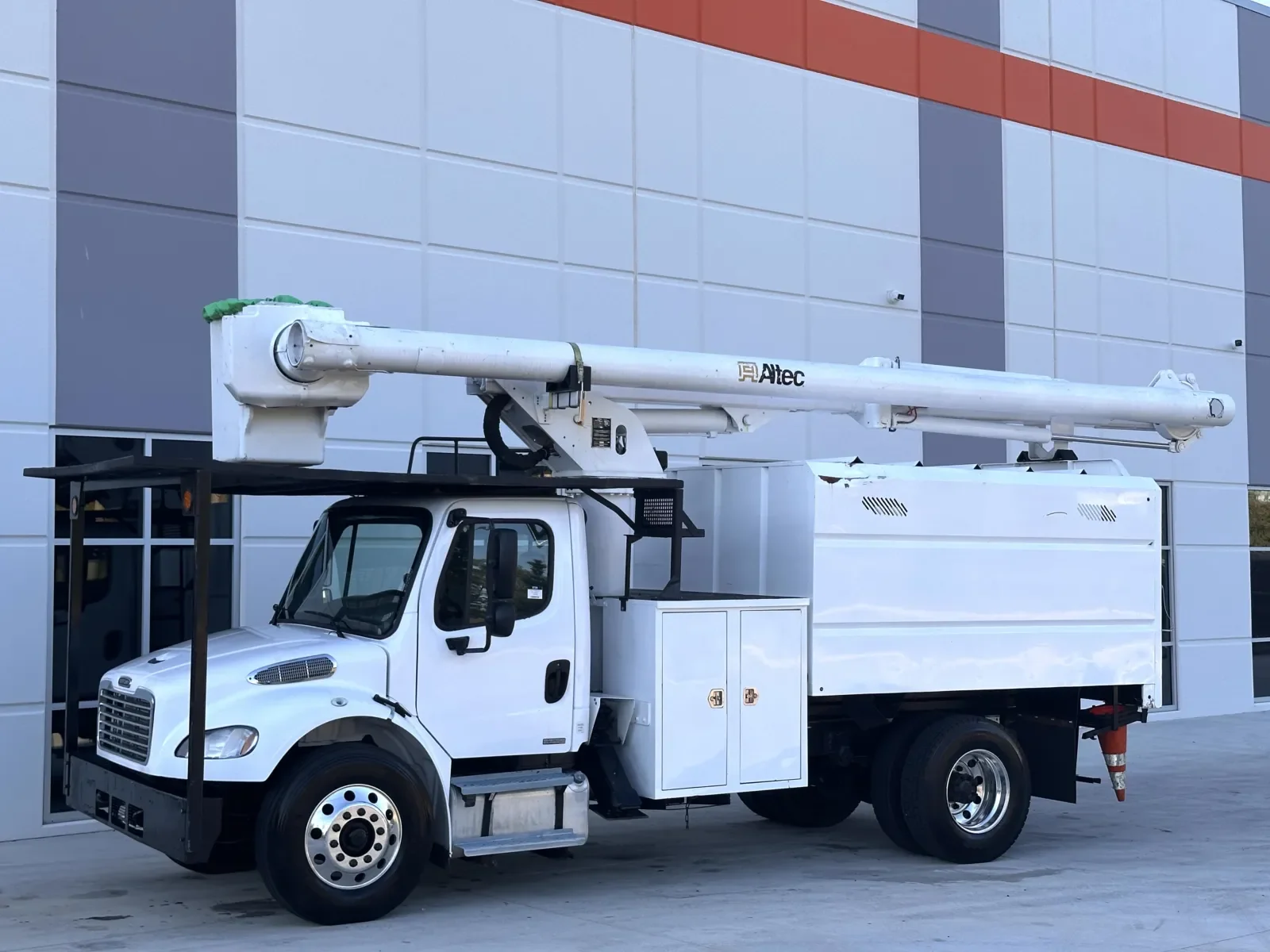 2011 Freightliner eM2 in Greer, SC — photo 2