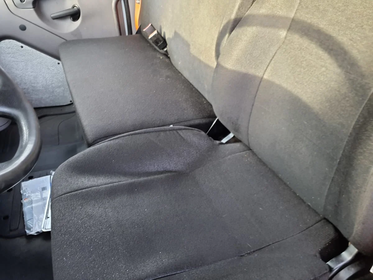 2019 Freightliner M2 106 - image 11