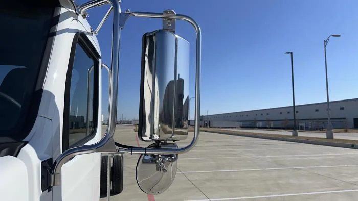 2025 Peterbilt 536 — photo 14