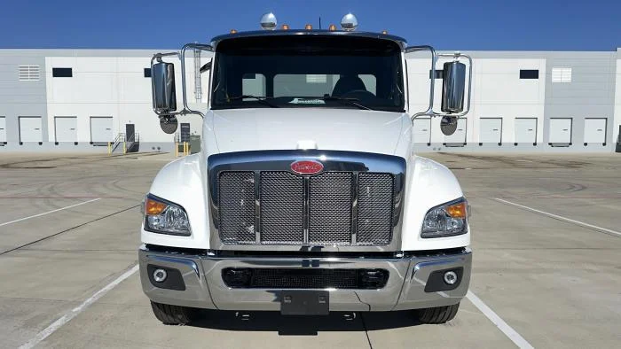 2025 Peterbilt 536 — photo 7