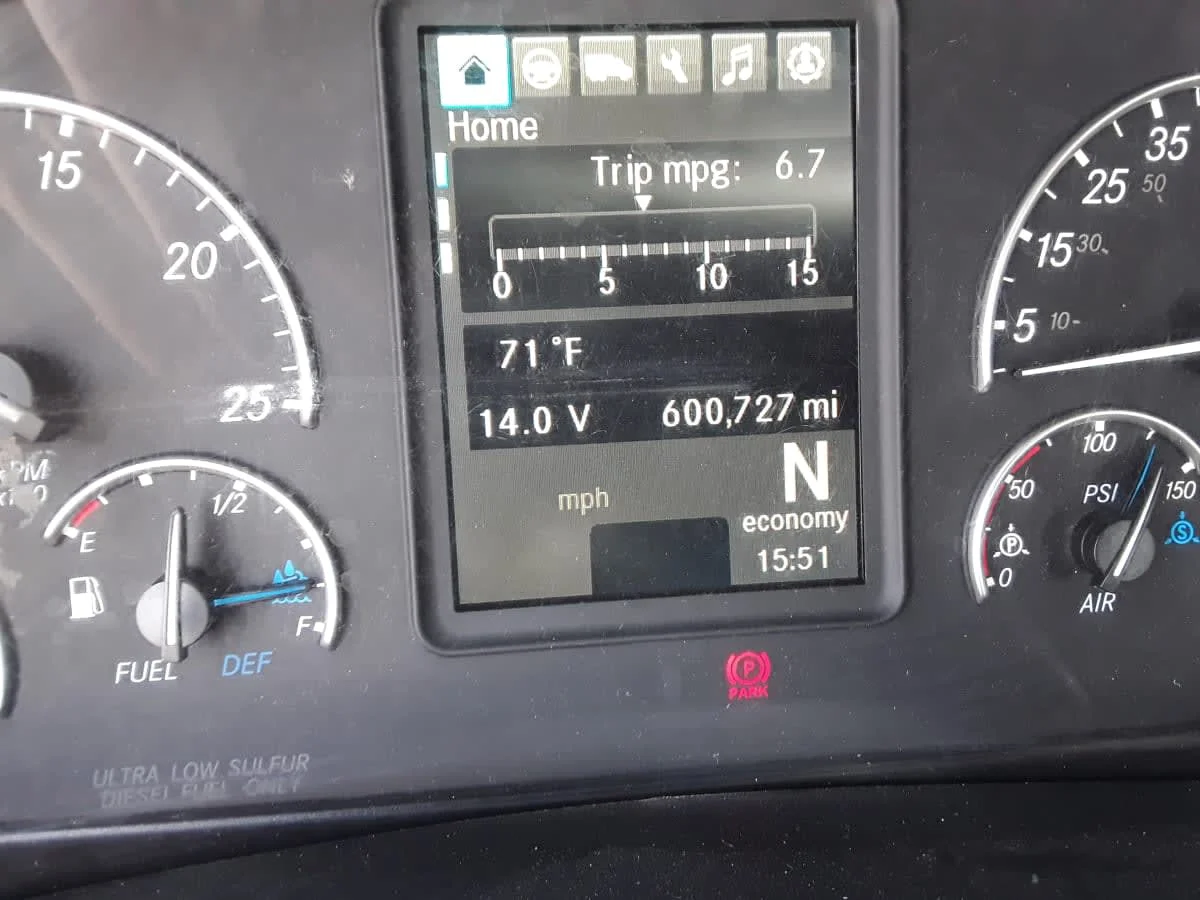 2019 Freightliner Cascadia in North Little Rock, AR — photo 10