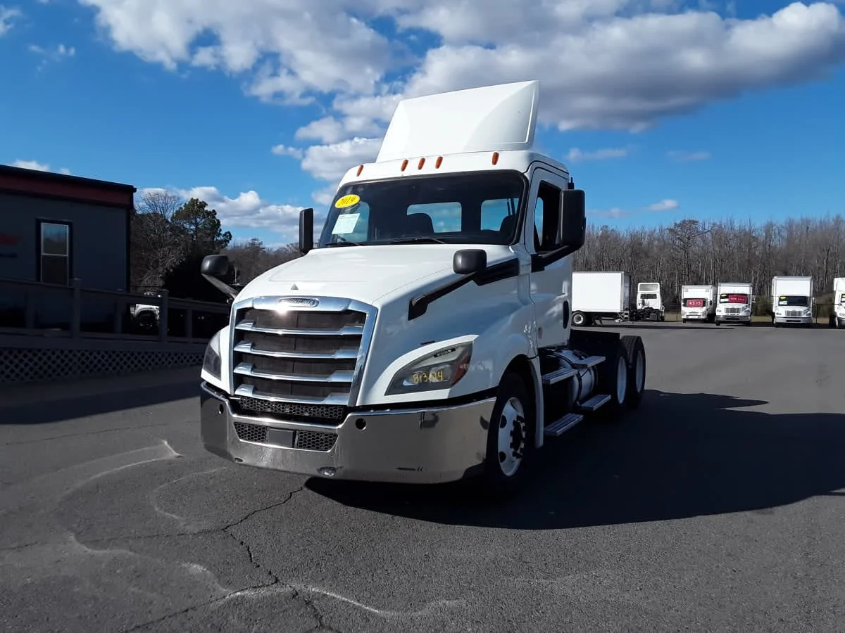 2019 Freightliner Cascadia in North Little Rock, AR
