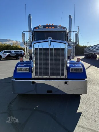 2021 Kenworth W900 - image 4