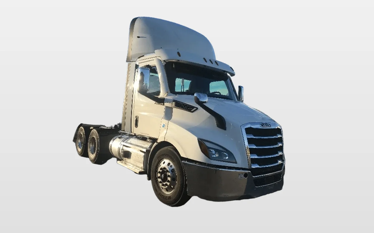 2021 Freightliner Cascadia - image 1