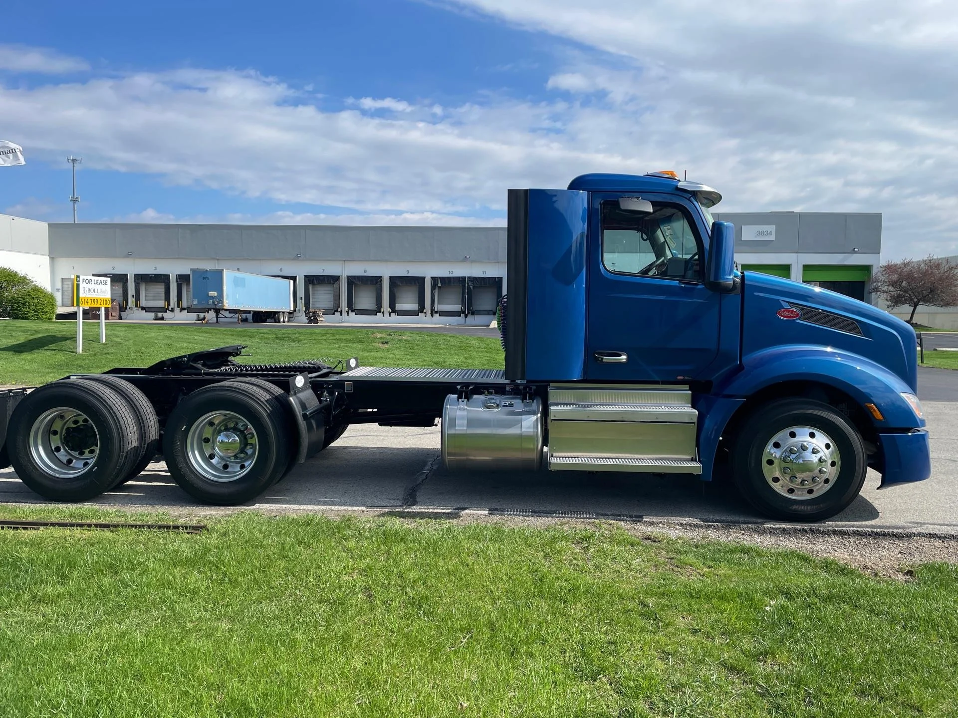 2027 Peterbilt 579 in Lima, OH — photo 3