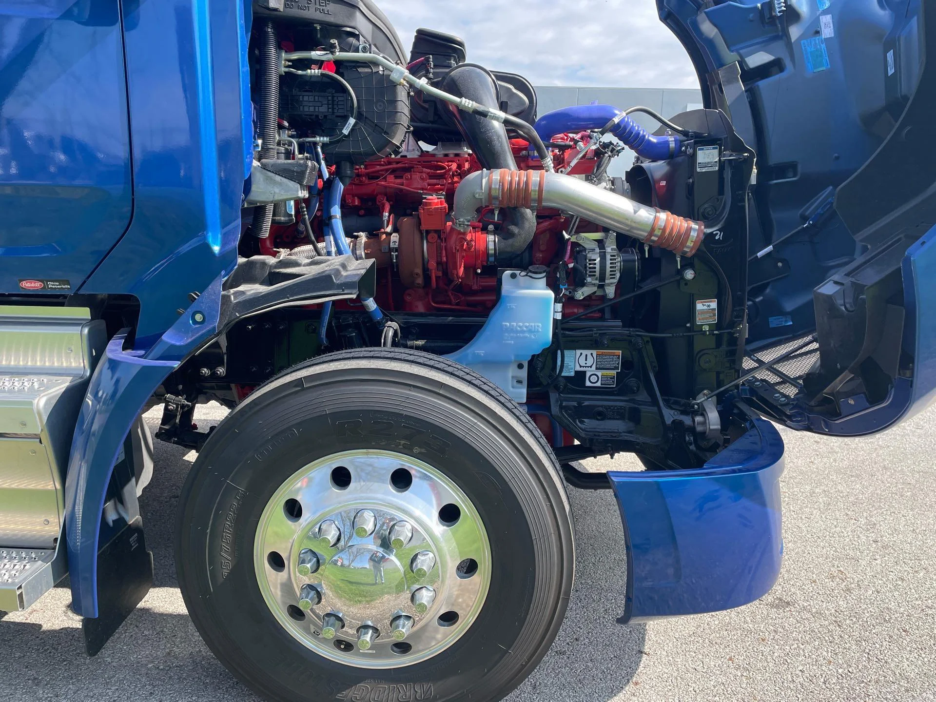 2027 Peterbilt 579 in Lima, OH — photo 14