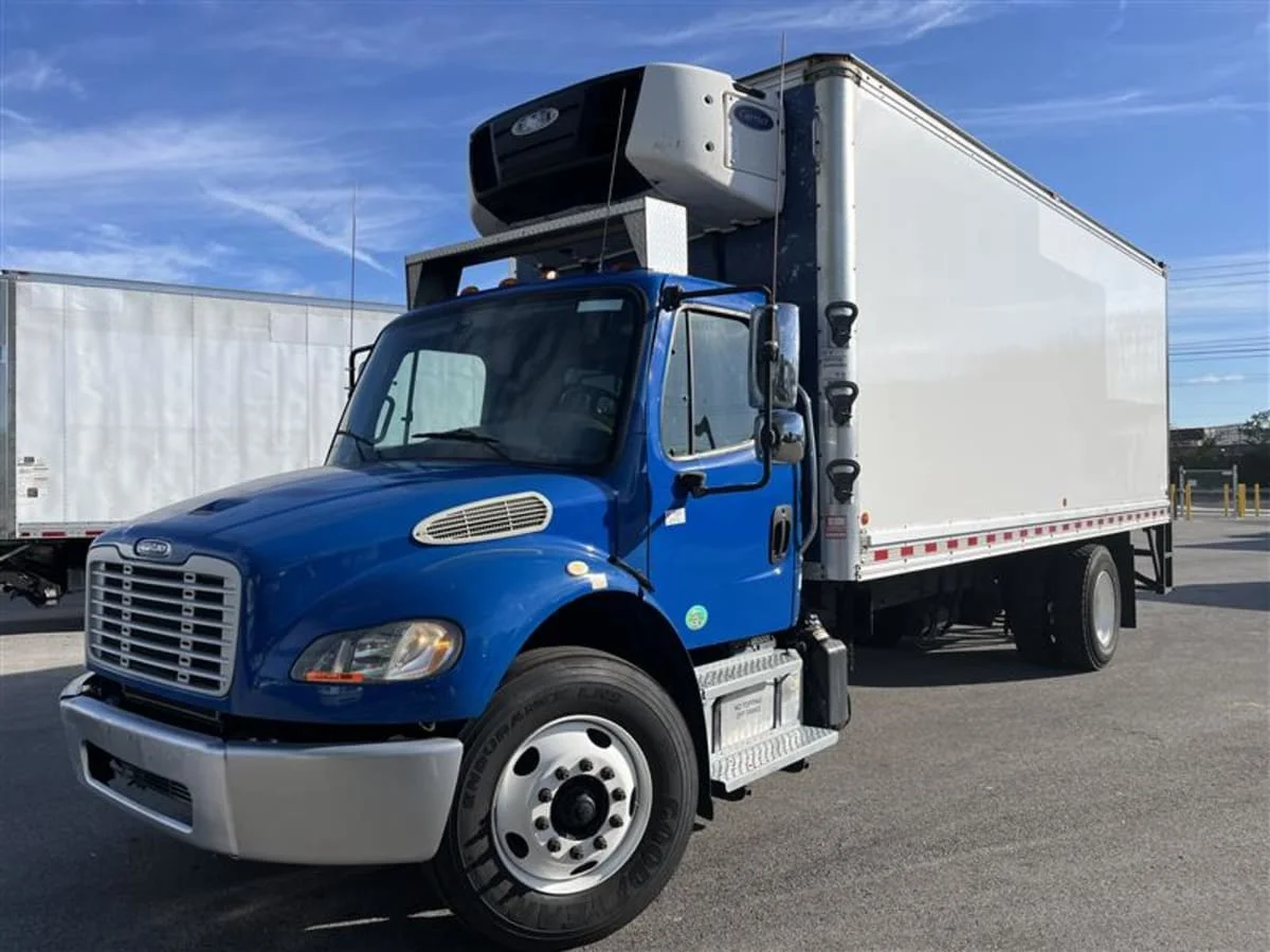 2019 Freightliner M2 106