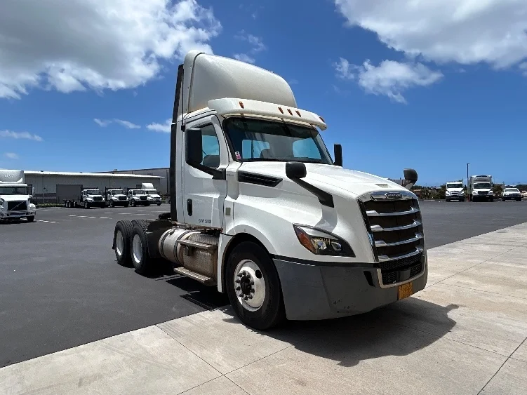 2019 Freightliner Cascadia in Torrance, CA
