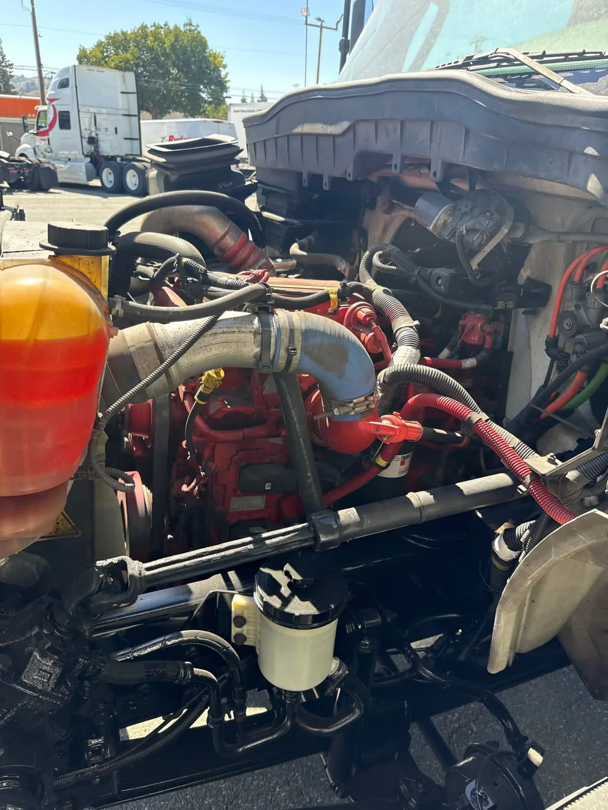 2019 International MV in Pomona, CA — photo 10