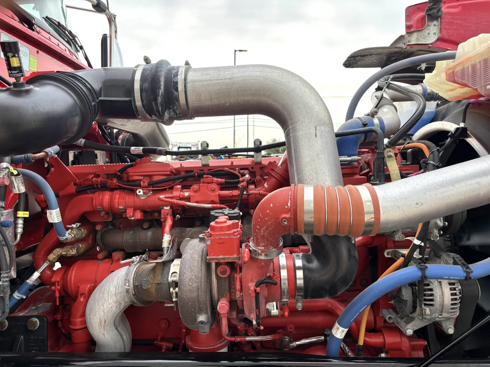 2024 Peterbilt 389 in Hutchins, TX — photo 12