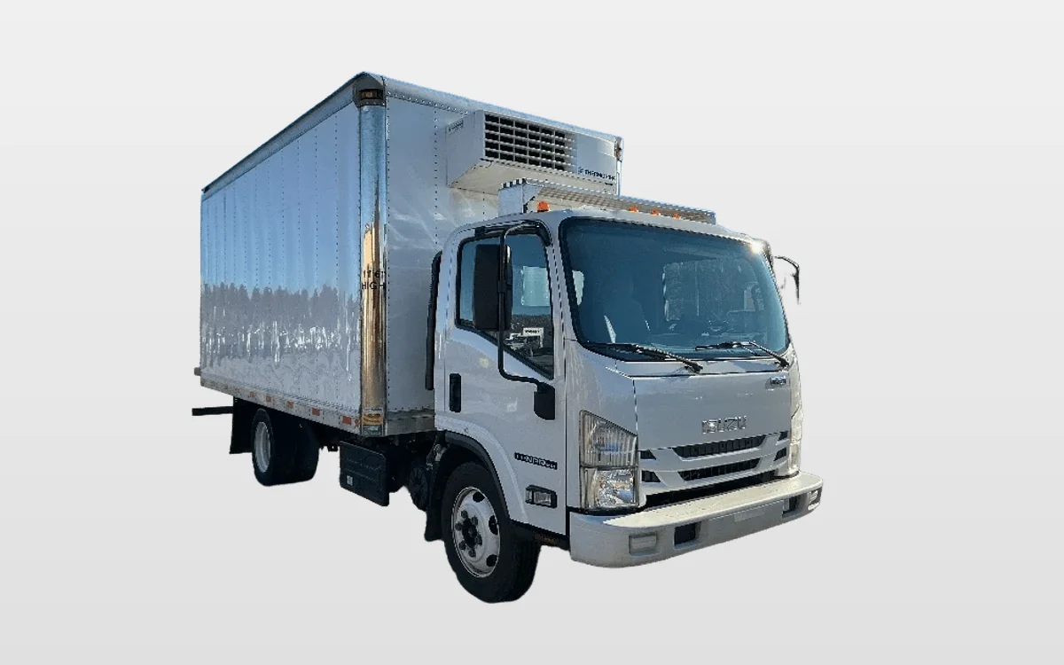 2021 Isuzu - image 1