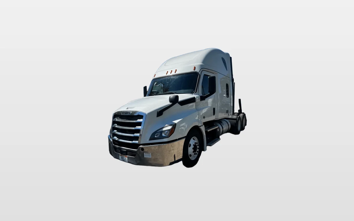 2020 Freightliner Cascadia - image 1