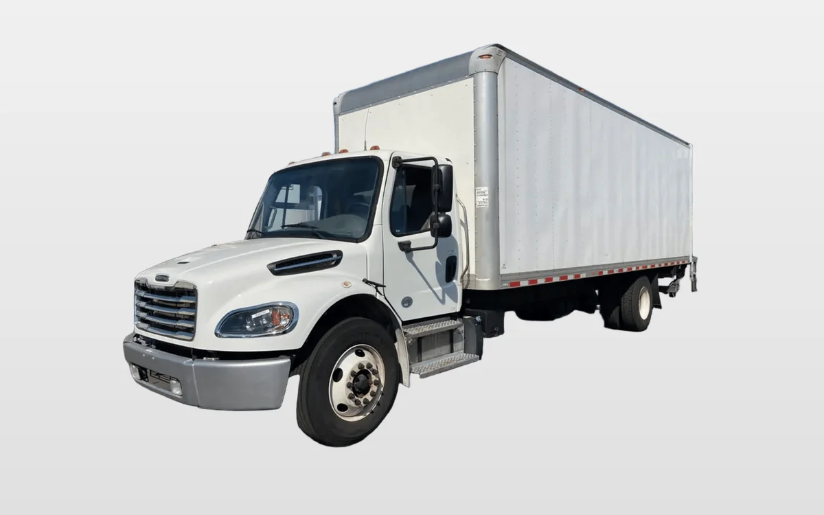 2020 Freightliner M2 106 - image 1