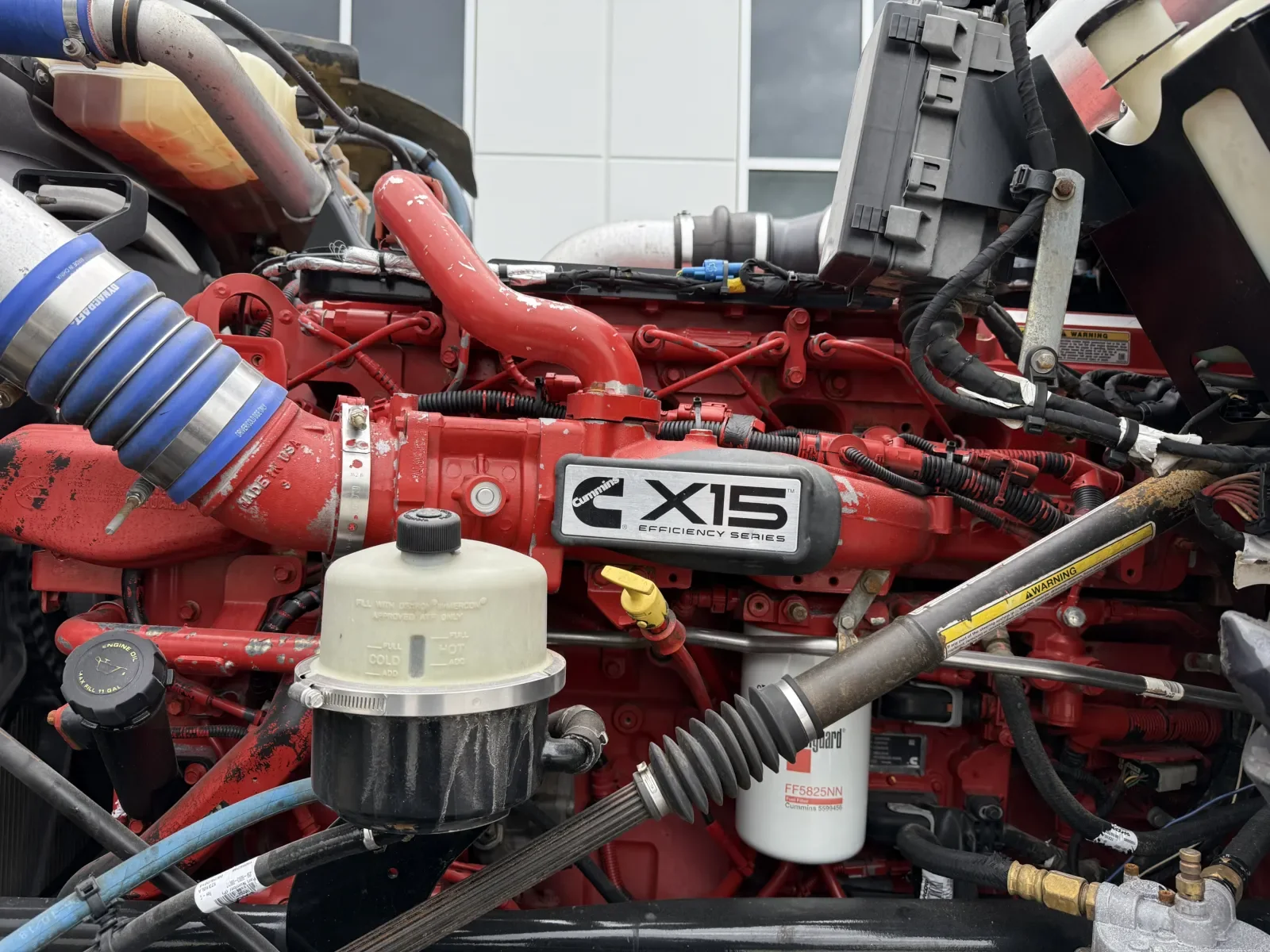 2019 Kenworth W900 - image 12