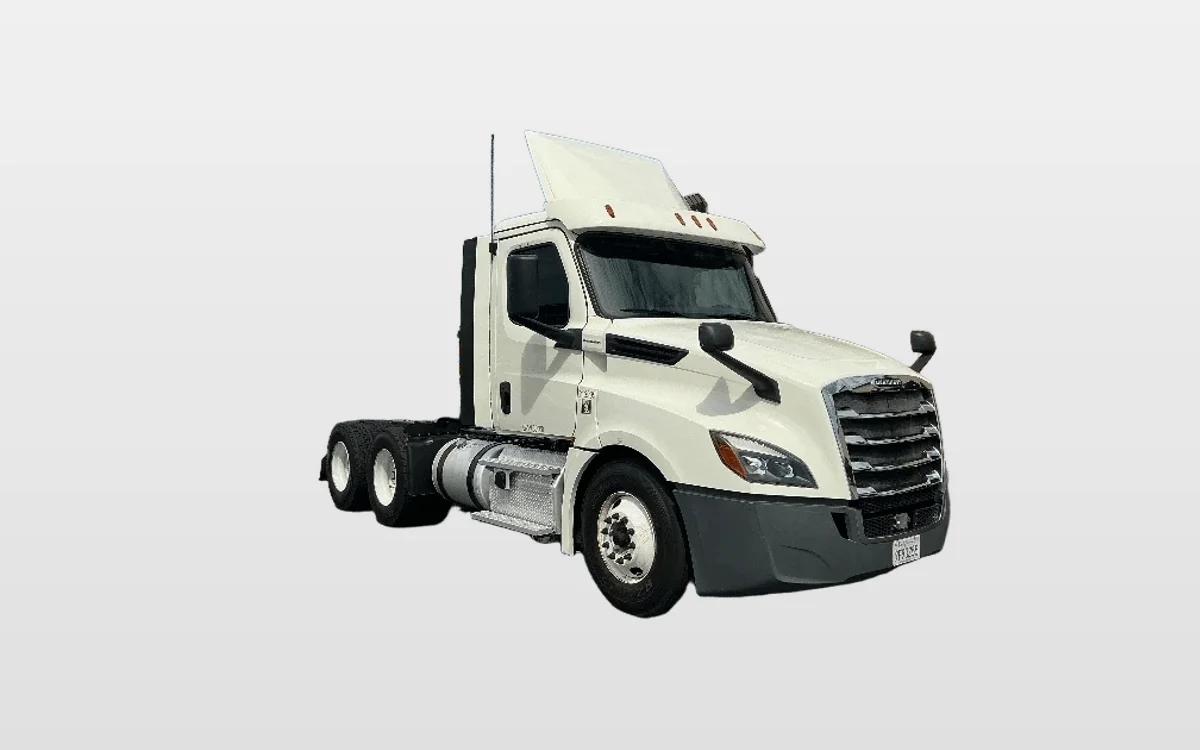 2019 Freightliner - image 1