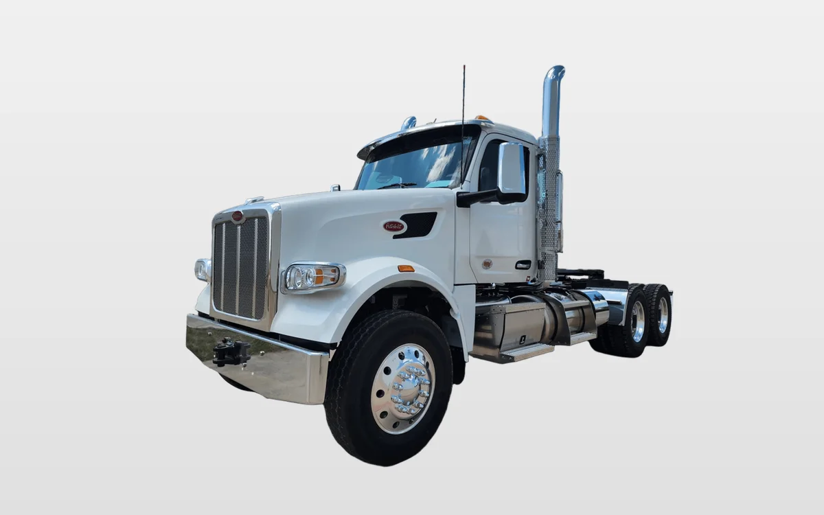 2026 PETERBILT 567 - image 1