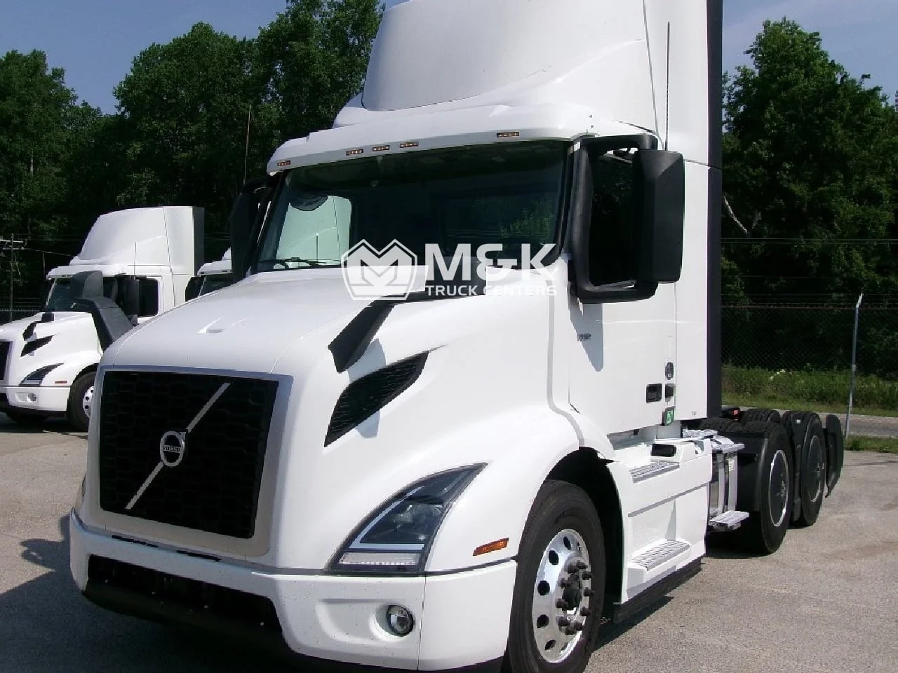 2022 Volvo VNR 640 in Alsip, IL